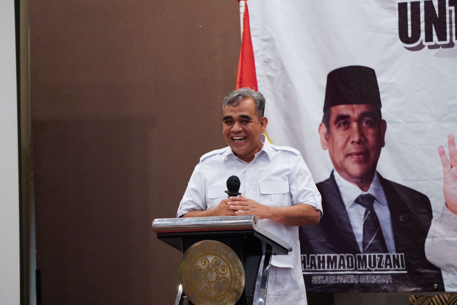 Muzani (2)